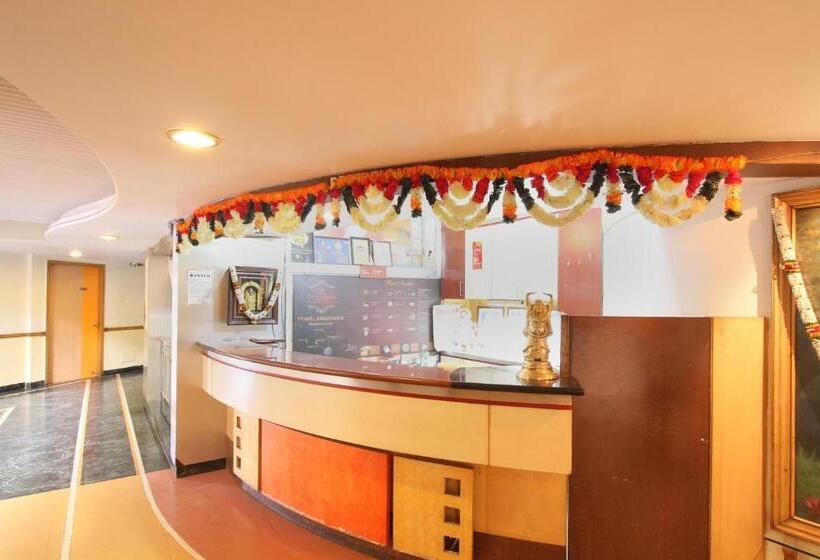 בית מלון כפרי Vaccinated Staff  Oyo 23182  Dhammanagi Comforts