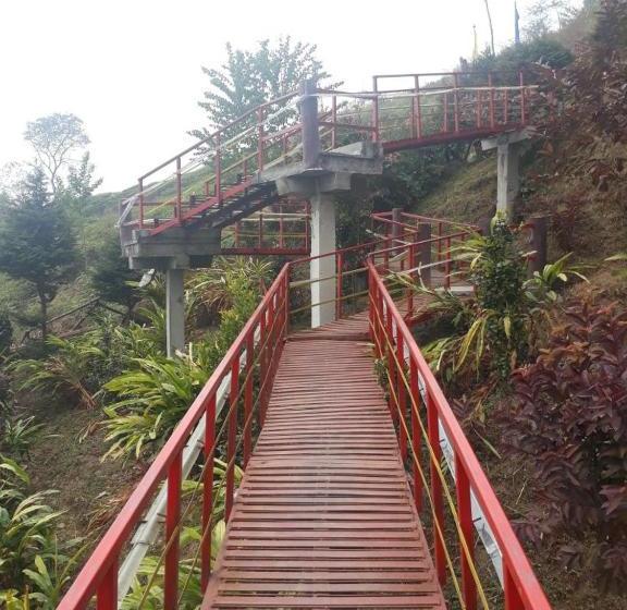 فندق Vamoose Rainbow Valley Resort