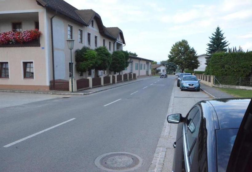 בית מלון כפרי Wartmannstetterhof