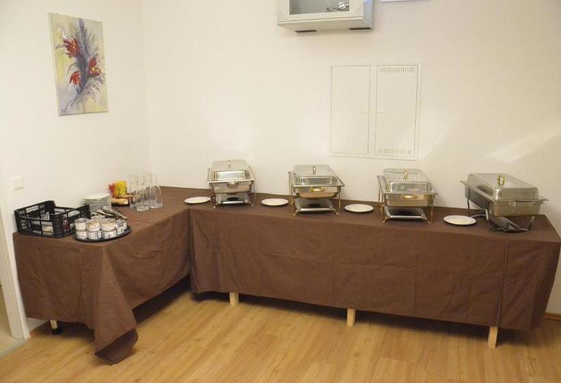 בית מלון כפרי Wartmannstetterhof