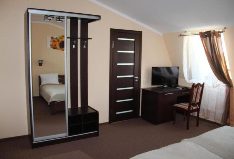 Mіnі Gotel Pozitiv