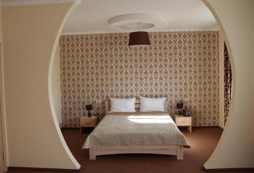 Mіnі Gotel Pozitiv