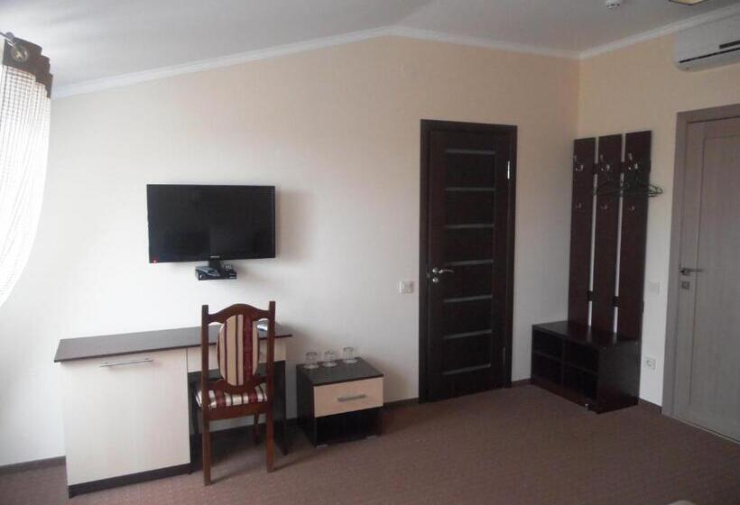 Mіnі Gotel Pozitiv