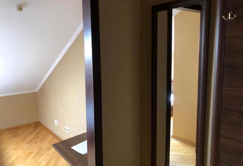 Мотель галицькі витребеньки