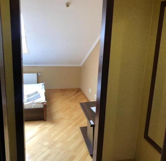 Мотель галицькі витребеньки