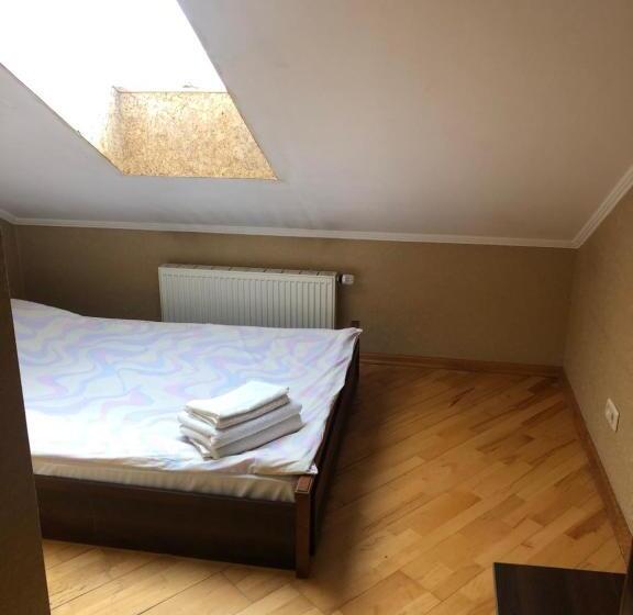 Мотель галицькі витребеньки