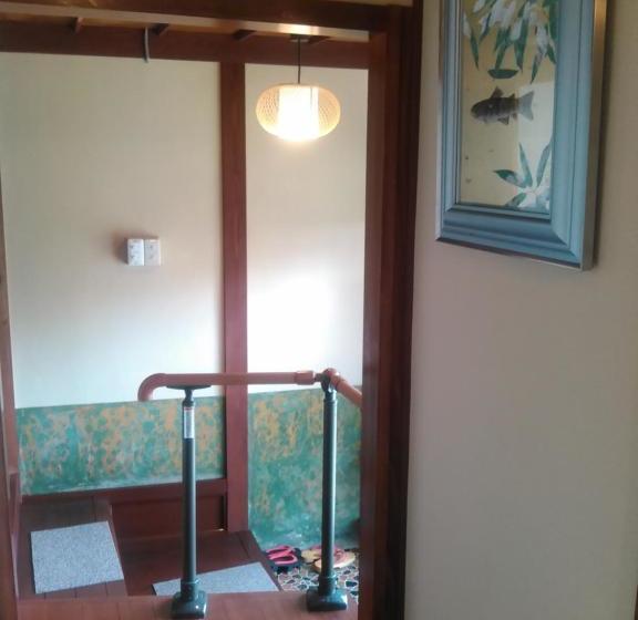 Pension (Hôtel basse catégorie) 昭和の宿 汐凪 Shionagi