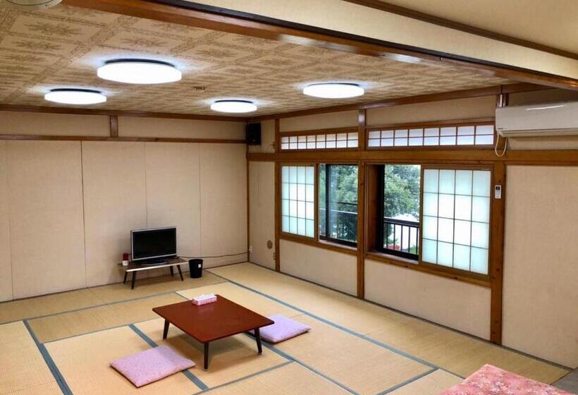 Pension タカマス民宿