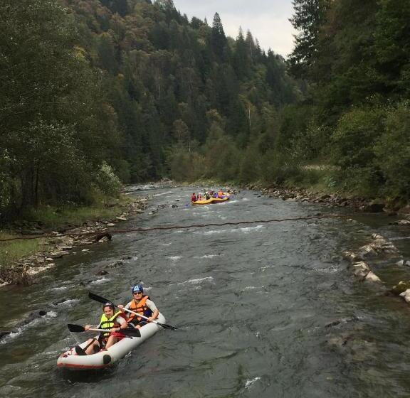 بنسيون 4 Mountains