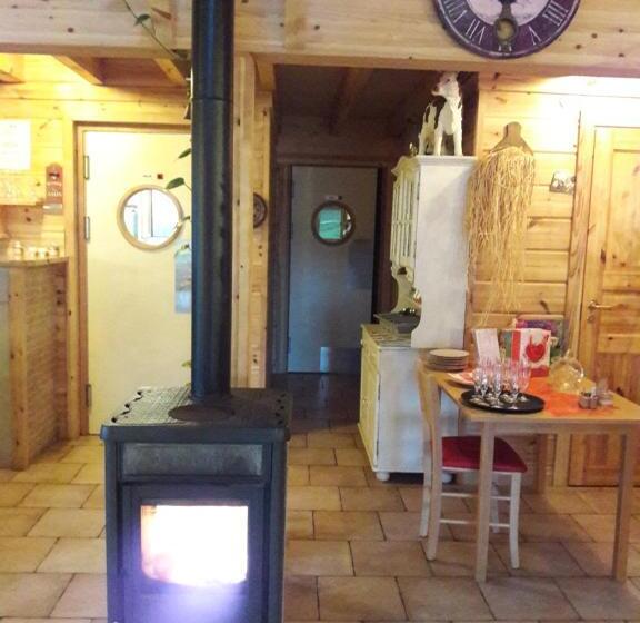 بنسيون Au Doubs Repos