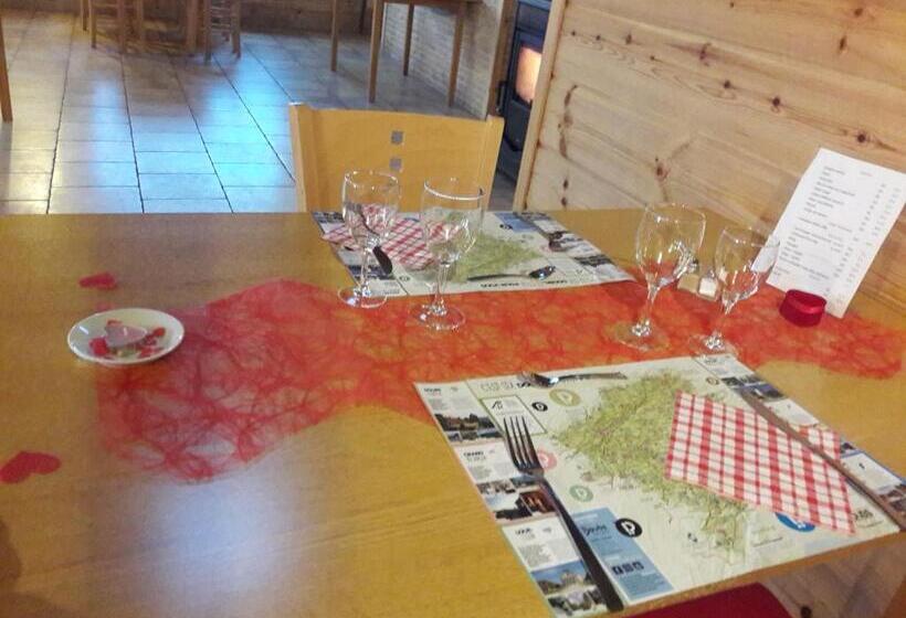 بنسيون Au Doubs Repos