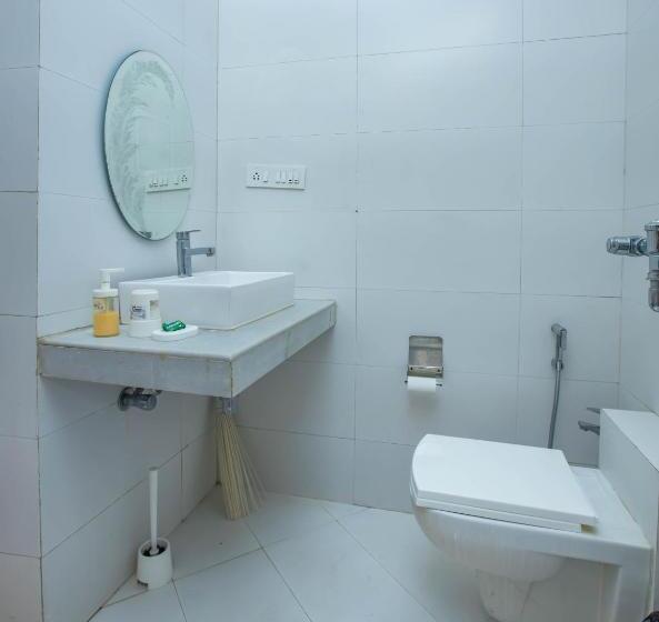 بنسيون Bendre S Holiday Home Karla