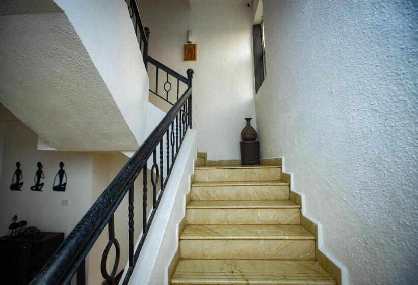 פנסיון Bendre S Holiday Home Karla