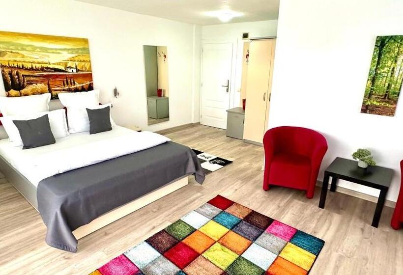 بنسيون Casa Augsburg