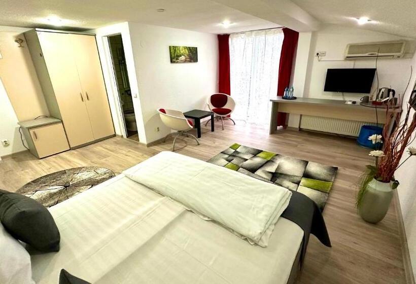 פנסיון Casa Augsburg