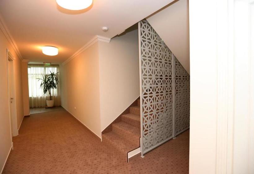 بنسيون Casa Budisteanu