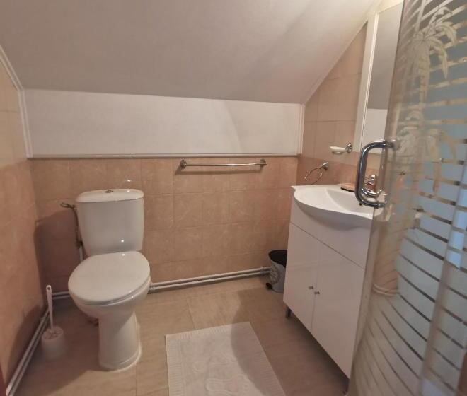 بنسيون Casa Dan & Lili