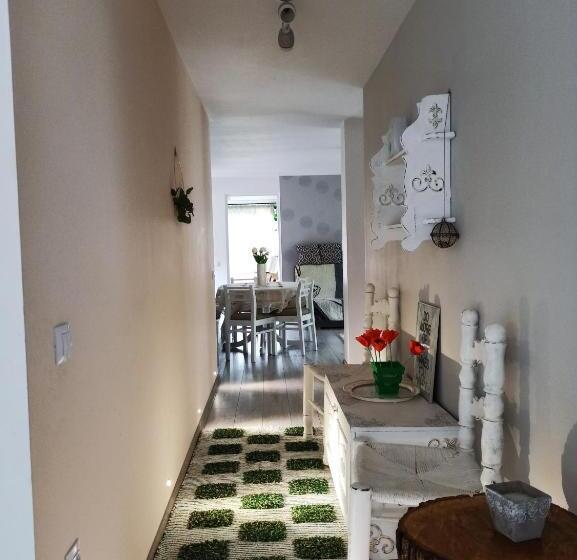 بنسيون Casa Lucia