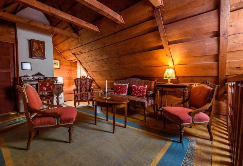 پانسیون Count Kálnoky S Transylvanian Guesthouses