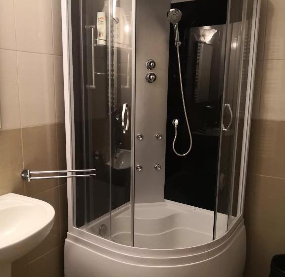 ペンション Dnt House & Spa