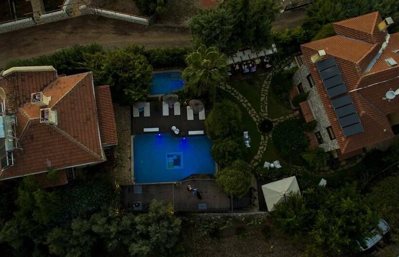 פנסיון Exclusive Boutique