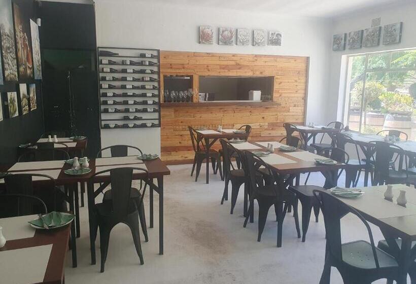 ペンション Herb Garden Restaurant &s