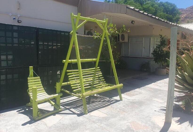 ペンション Herb Garden Restaurant &s