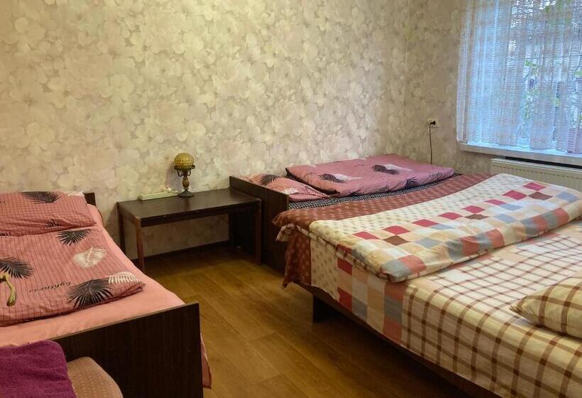 פנסיון House Of Grace