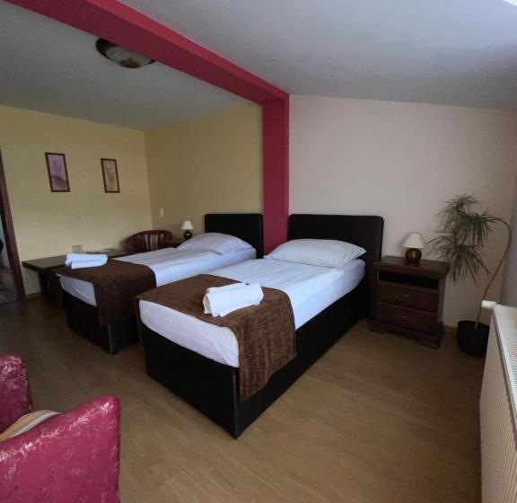 ペンション Konsky Dvor