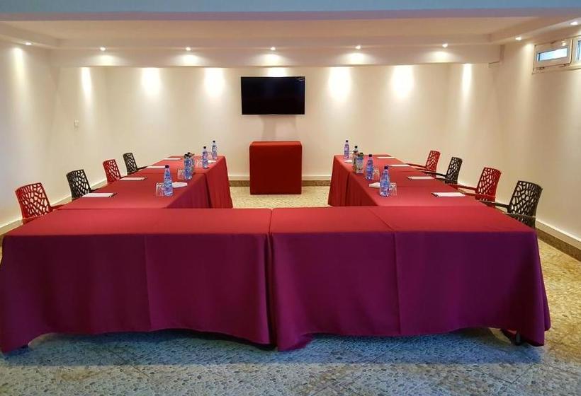 Пансион L échappée Belle Benslimane