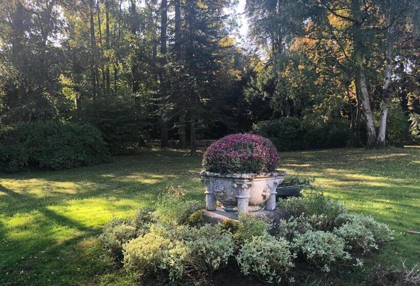 بنسيون Le Baptistère   Adults Only