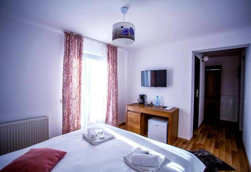 펜션 Mera Hills House