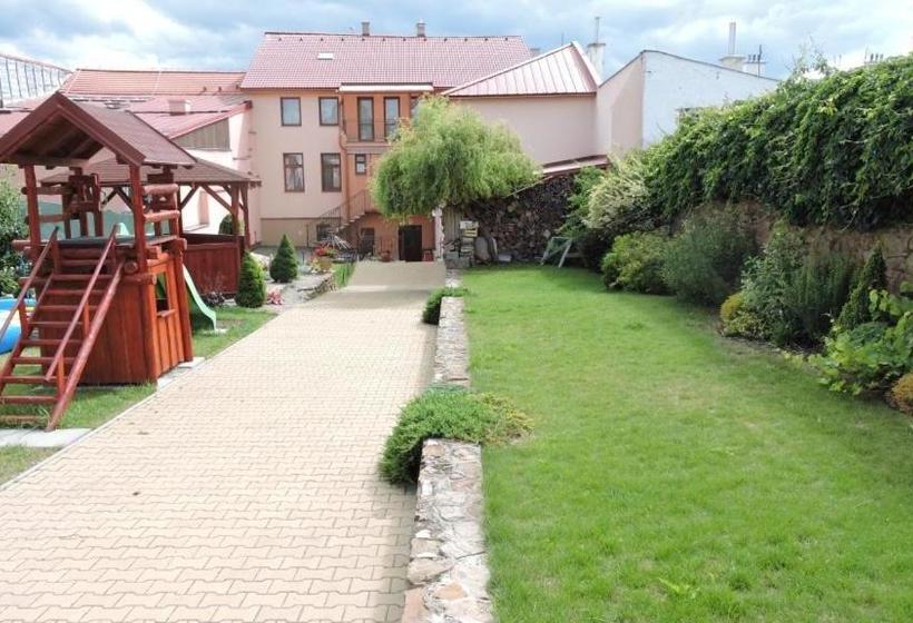 פנסיון Penzión Leibic