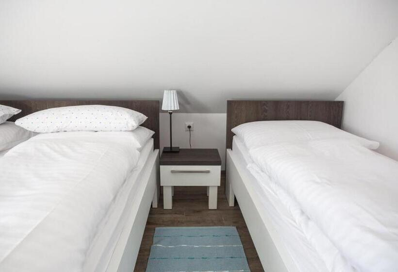 פנסיון Penzion U Hanky