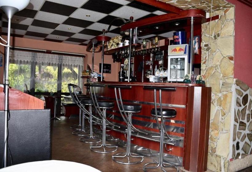 פנסיון Penzion Bar Sandra