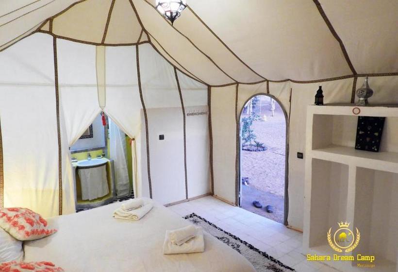 پانسیون Sleeping In A Tent In Merzouga Desert !