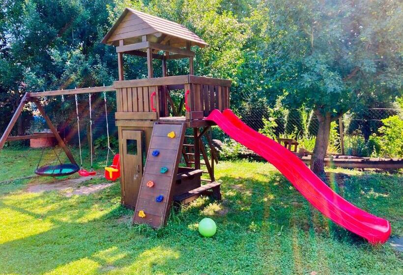 膳宿费 Ubytovanie U Aranky