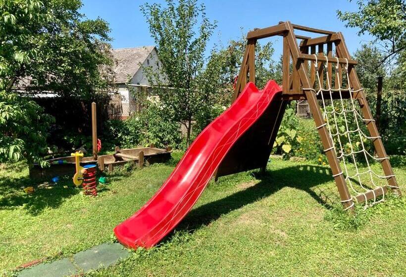 膳宿费 Ubytovanie U Aranky