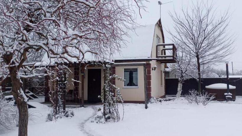 פנסיון Villa Del Grossa будинок з каміном та чаном на дровах