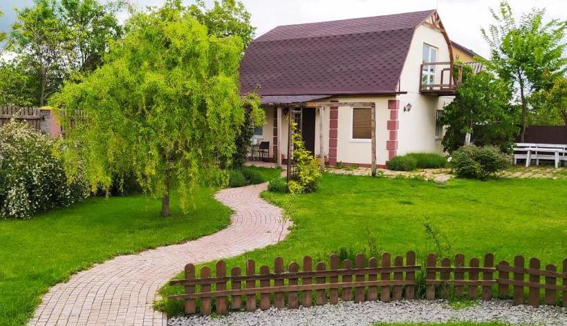 פנסיון Villa Del Grossa будинок з каміном та чаном на дровах