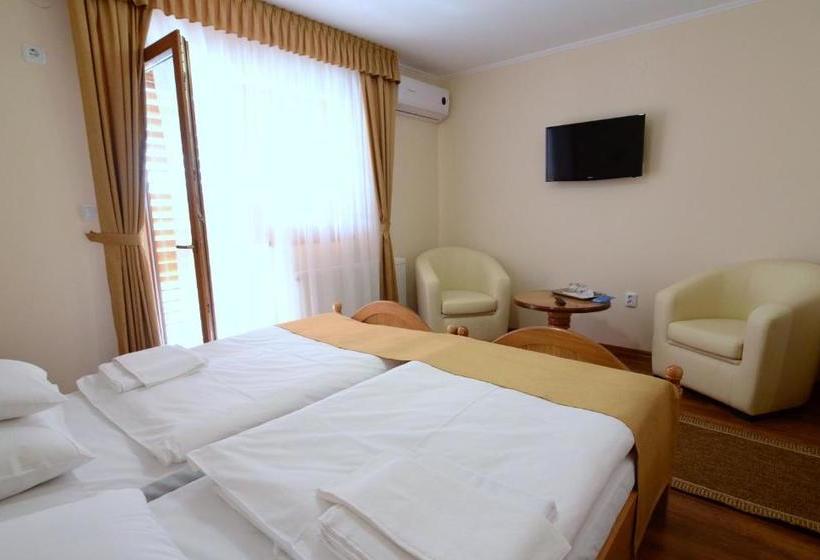 Pensiunea Kemsilvanum Fort Silvan