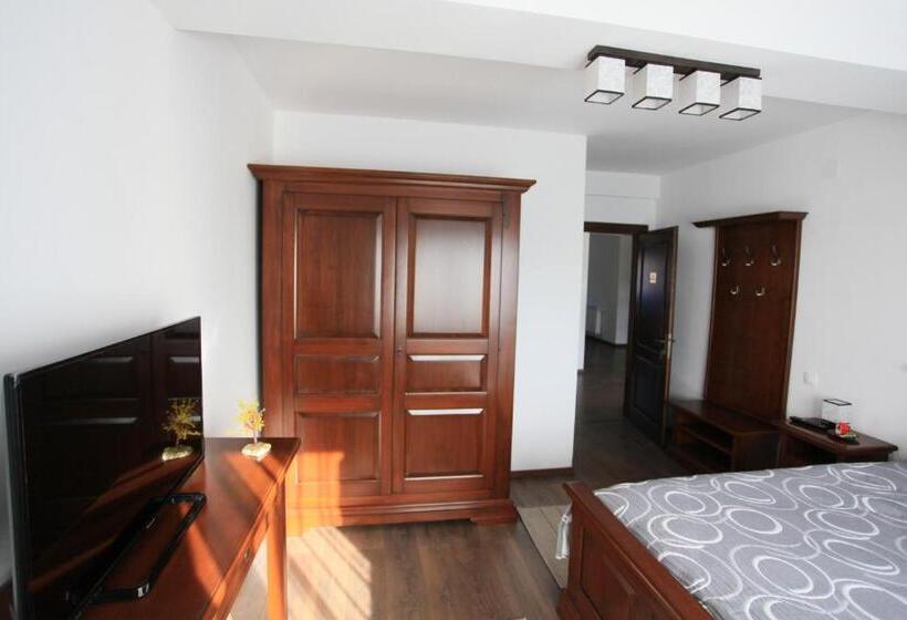 Pensiunea Livada Bunicului