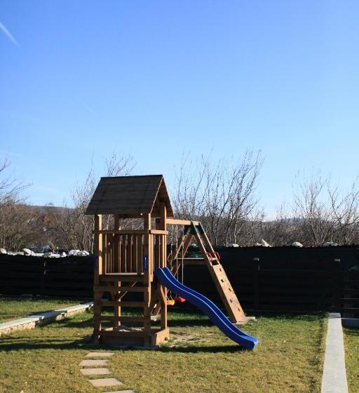 Pensiunea Livada Bunicului