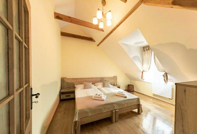 Residence Tvrz Skočice