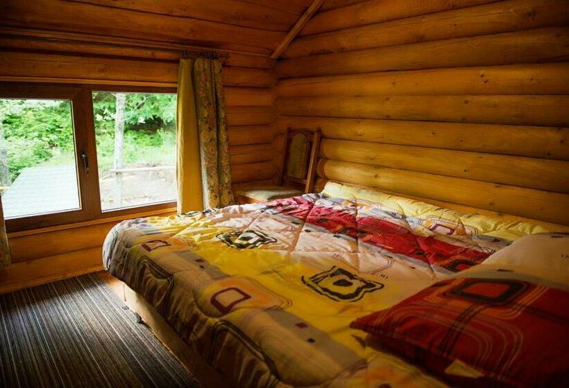 אתר נופש Cottage Teremok