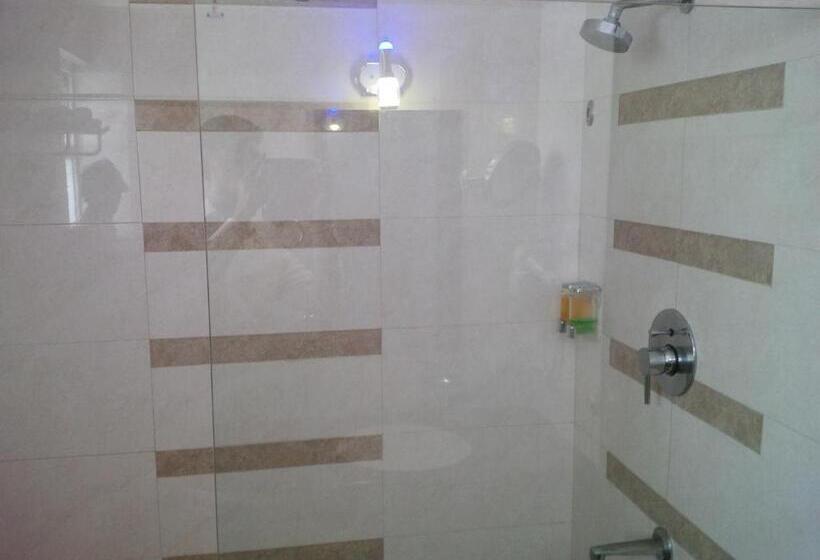 Green Royale Resorts