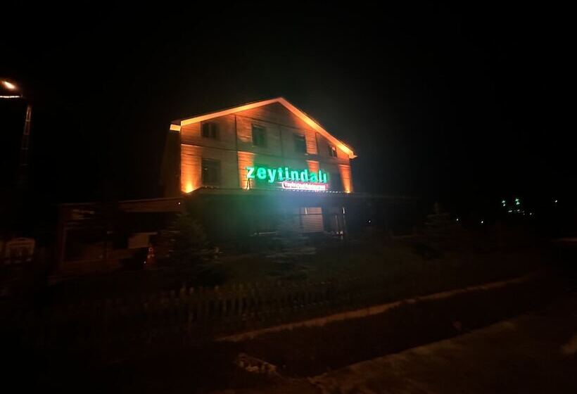Zeyti̇ndali Yayla Otel