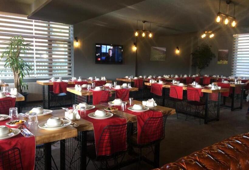 Zeyti̇ndali Yayla Otel