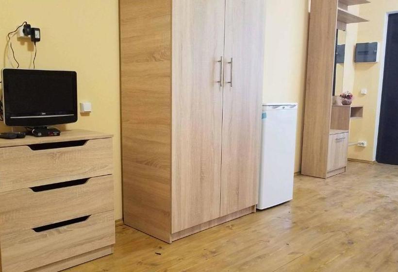 Auberge Hôtelière удачное место