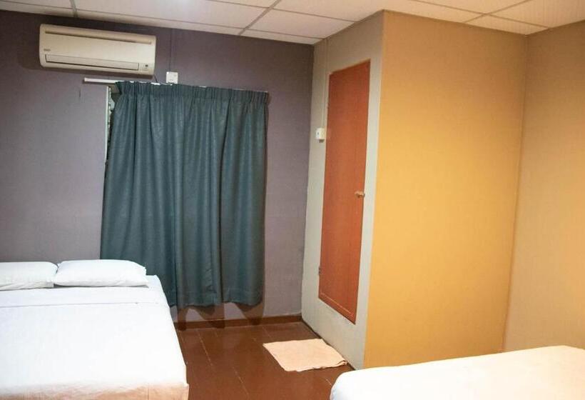 הוסטל Sealion Pulau Ketam Inn